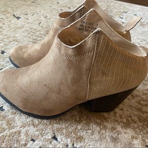 Corkys Booties - Size 7